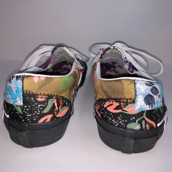 NWB Vans Floral Brocade Slip On Cap Sneakers - Picture 13 of 16